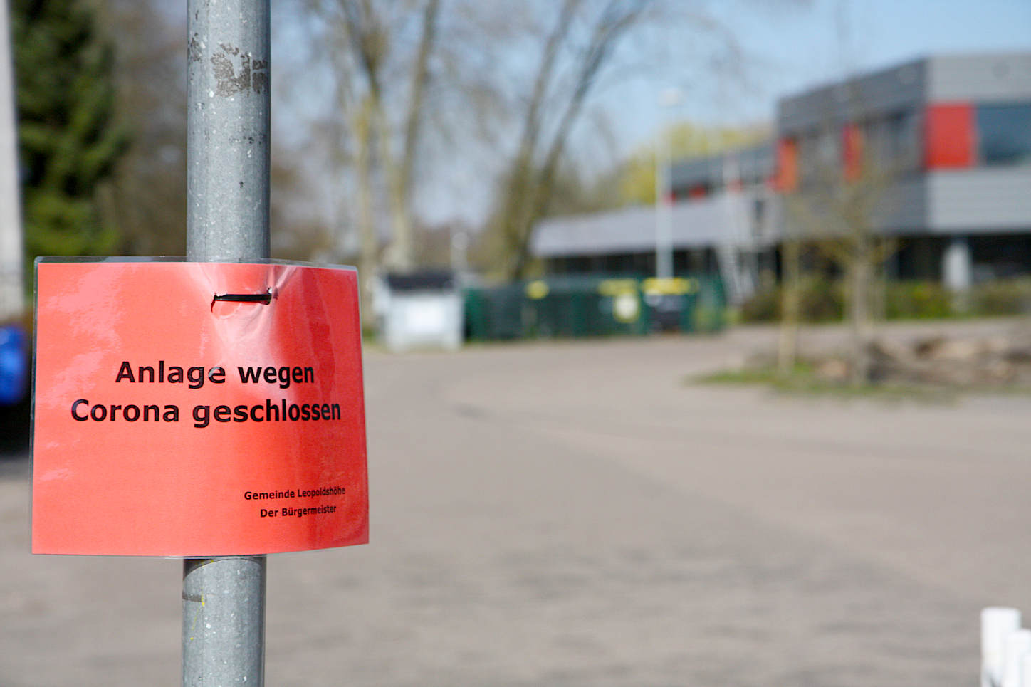 Das Foto ist aus dem vergangenen Jahr, trifft zur Zeit aber auch zu. Die Schulen sind im Distanzunterricht, die Inzidenzzahlen würden einen Wechselunterricht zulassen, das Land lässt sich aber mit der Entscheidung Zeit. Archivfoto: Thomas Dohna