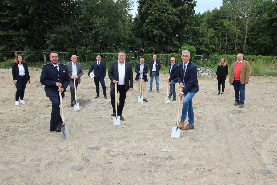 Spatenstich Rettungswache Lage