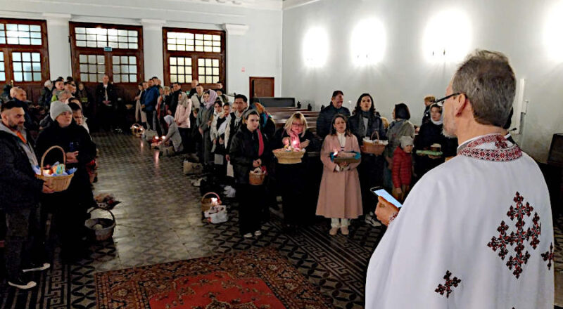 Orthodoxes Osterfest in ukrainischer Sprache in der reformierten Kirche von Vilnius. Foto: Reformierte Gemeinde Vilnius