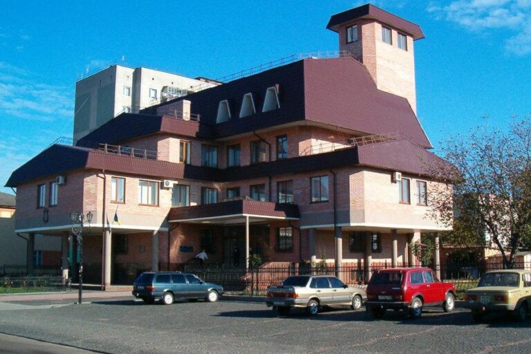 Rathaus Kostopil 1 768x512