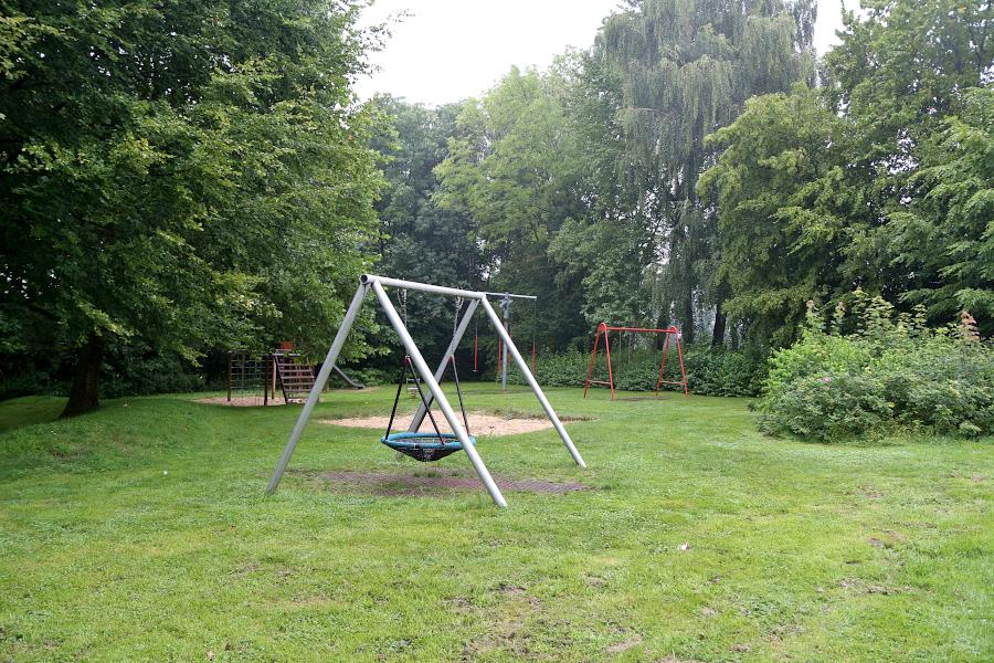 Neben der Nestschaukel wünschen sich Leserinnen noch eine Babyschaukel und Spielgeräte für Kleinkinder. Foto: Thomas Dohna