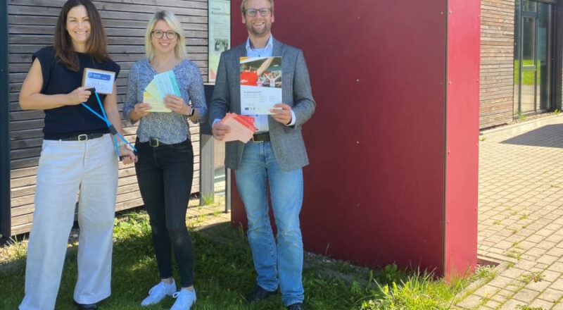 Sehen viel Potential durch Bewegung im Schulalltag (von links): Karen Zereike, Sina Harst und Borris Ortmeier. (Foto: Kreis Lippe)