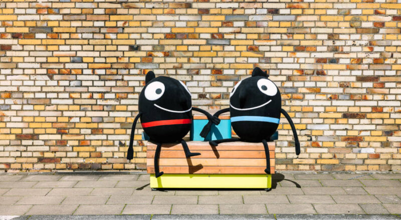 Die Maskottchen Edda und Edgar sind bereit für die Europäische Mobilitätswoche. Foto:: Zukunftsnetz Mobilität NRW/ Smilla Dankert