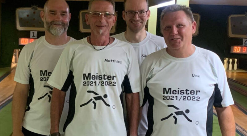 Die erfolgreiche Dritte Mannschaft: Rene Meinberg, Matthias Fortkord, Simon Gries und Uwe Wenzel. Foto: Privat