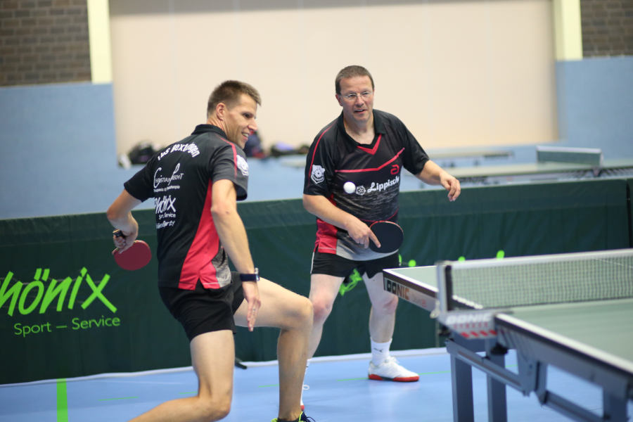 Thomas Reinhardt und Joachim Meyer zu Wendischhoff waren mit 3:1  im Doppel in Oberaden erfolgreich
Foto R.Kopp