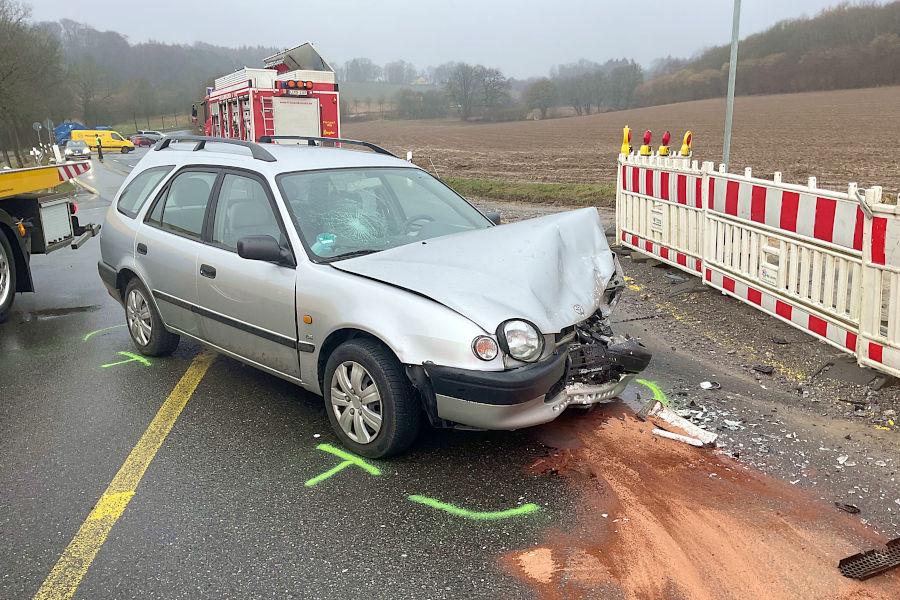 Auf der Tunnelstraße kam es gestern zu einem Zusammenstoß. Foto: Freiwillige Feuerwehr Leopoldshöhe