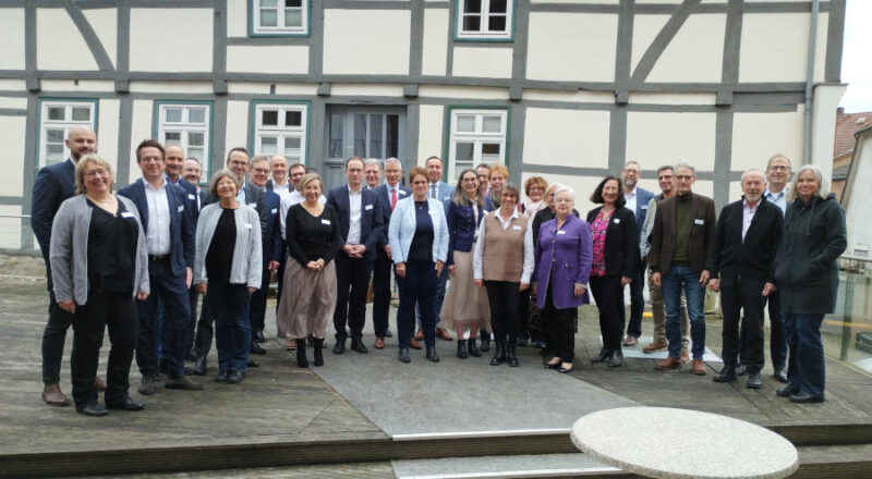 Zu einem Workshop trafen sich Vertreterinnen und Vertreter diakonischer Einrichtungen. Foto: Lippische Landeskirche