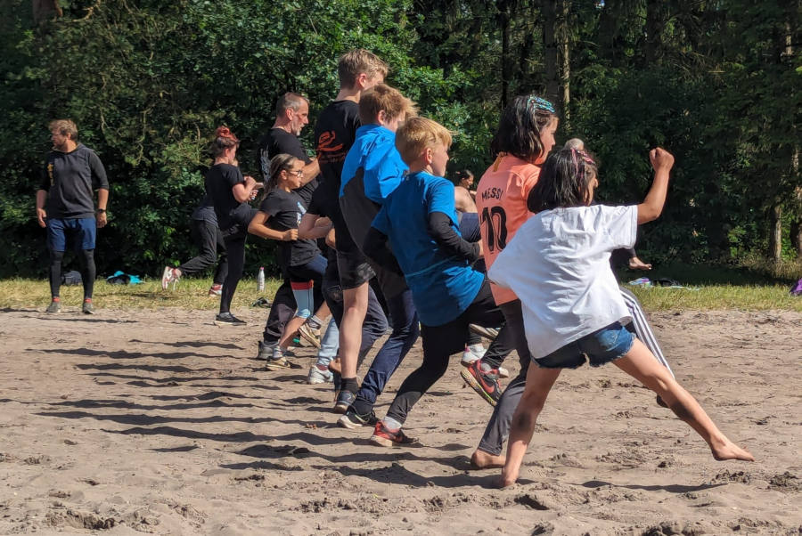 Teilnehmer des Trainingslagers in Greten Venn, das der Breitensportverein OWL anbot. Foto: Privat