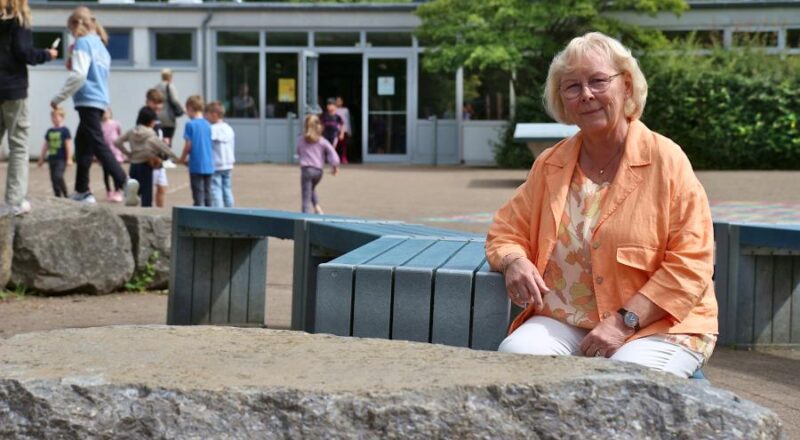 Die Leiterin der Grundschule Nord Cornelia Schmidt geht in den Ruhestand. Foto: Thomas Dohna