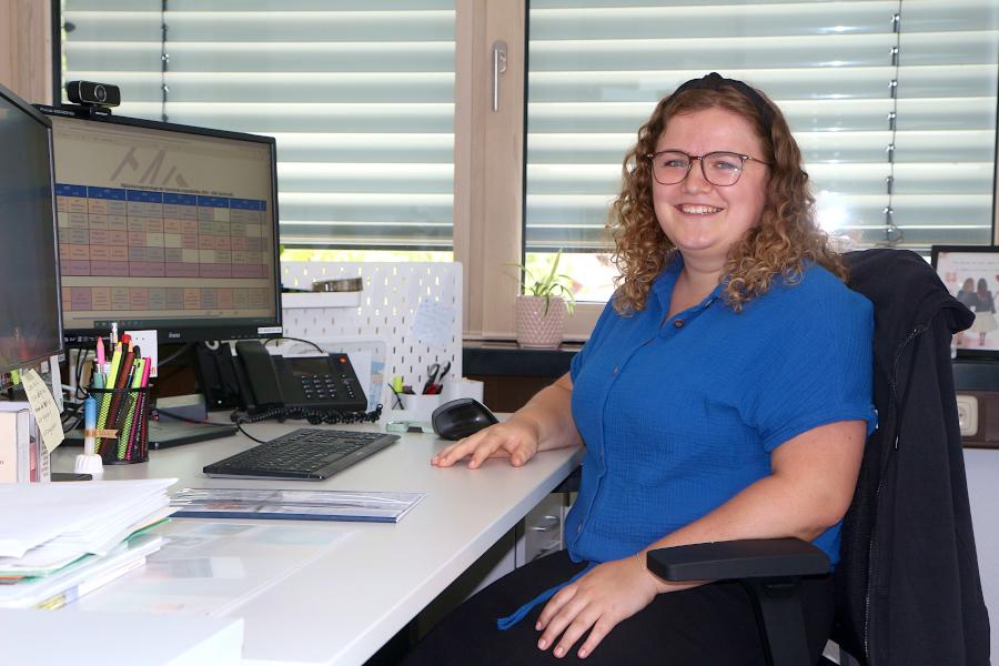 Annika Rempel ist die Projektverantwortliche für die Digitalisierung der Leopoldshöher Gemeindeverwaltung. Foto: Thomas Dohna