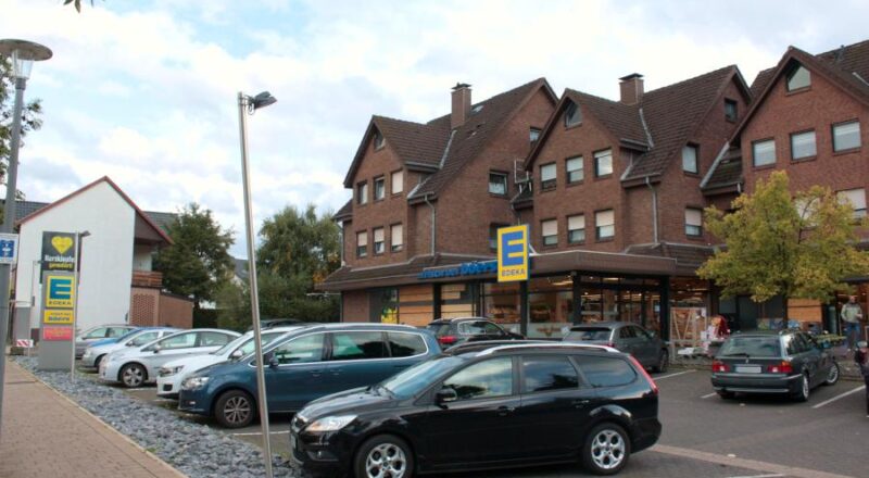 Der Edeka an der Herforder Straße wird nach Angaben der Gemeindeverwaltung geschlossen. Foto: Thomas Dohna