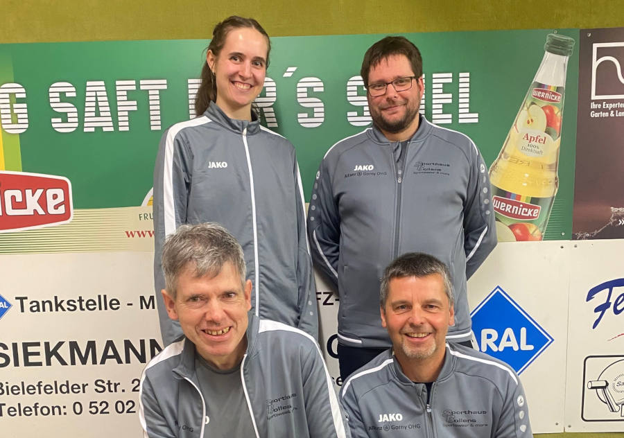 Die Talentschmiede der Grester Kegler mit Josephine Lammert (hinten links), Jann Klein-Günnewyck (hinten rechts). Christian Schäfer (vorn links) und Kai Kriens. Foto: Privat