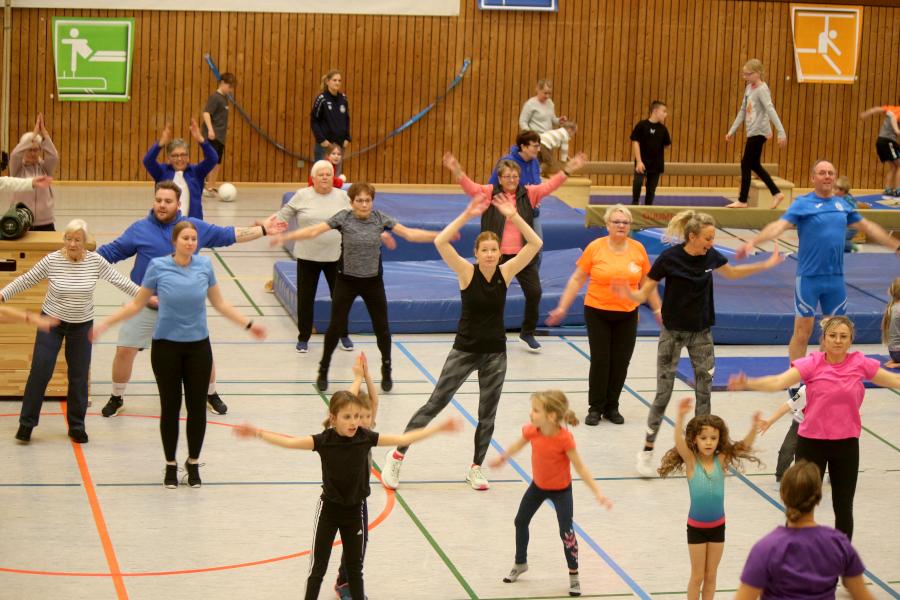 Beim Sportaktionstag des TuS Leopoldshöhe gab es viele Mitmachangebote. Foto: Thomas Dohna