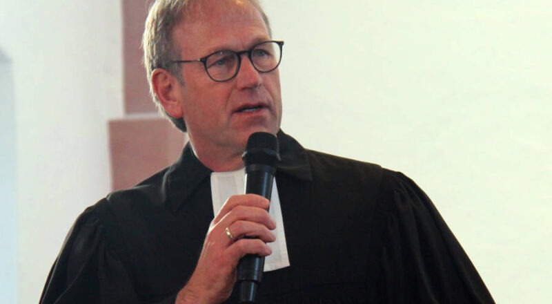 Pfarrer Dieter Bökemeier: Brot für die Welt sendet Hoffnungszeichen. Foto: Lippische Landeskirche