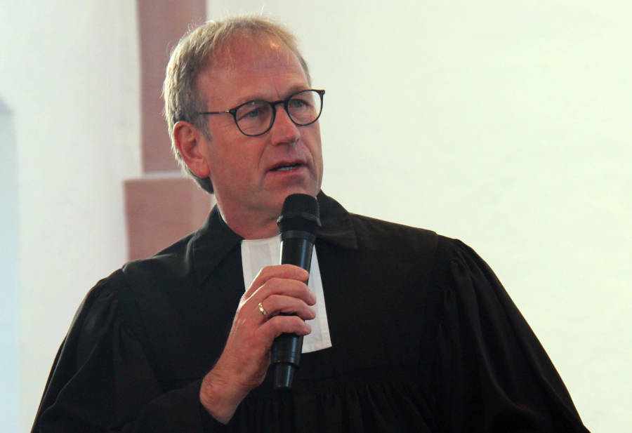 Pfarrer Dieter Bökemeier: Brot für die Welt sendet Hoffnungszeichen. Foto: Lippische Landeskirche