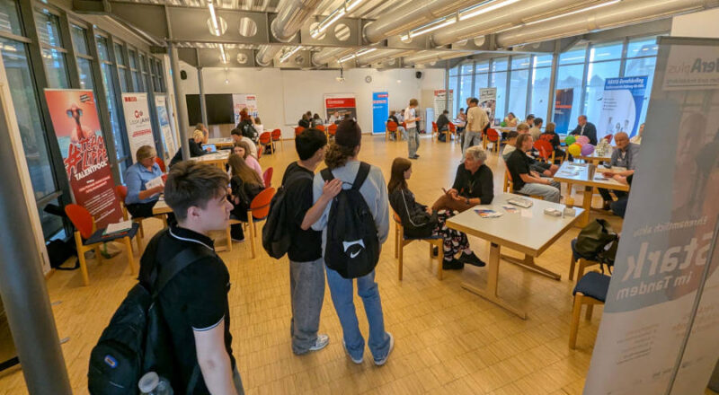 Beteiligte Partner der Kampagne #TeamLippe führten zahlreiche Beratungsgespräche. Foto: Lippe Bildung