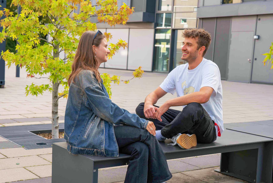 Die Bachelorstudiengänge Architektur, Stadtplanung und Medienproduktion nehmen diesmal am Losverfahren teil. Noch bis Mittwoch, 10. September, haben Studieninteressierte letztmalig die Möglichkeit, sich für diese drei zulassungsbeschränkten Bachelorstudiengänge der TH OWL zu bewerben. Foto: TH OWL