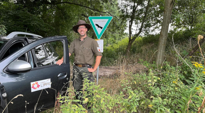 Thomas Junghöfer ist als Ranger in den lippischen Naturschutzgebieten unterwegs. Foto: Kreis Lippe