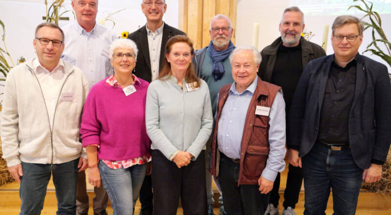 Gestalteten den Religionslehrertag: Olaf Brodziak, Andreas Mattke, Sabine Grünschläger-Brenneke, Christian Rasch, Dagmar Kübler, Dr. Manfred Karsch Günter Puzberg, Dr. Oliver Arnold, Prof. Dr. Thorsten Dietz. Foto: Lippische Landeskirche