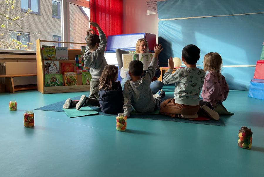 Bundesweiter Vorlesetag an der Kita Regenbogen Kinderland. Foto: Privat