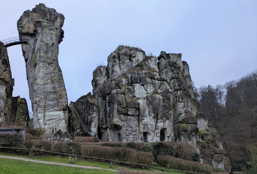 Die Externsteine, ein Ort der Ruhe und Entspannung (Foto:LVL)