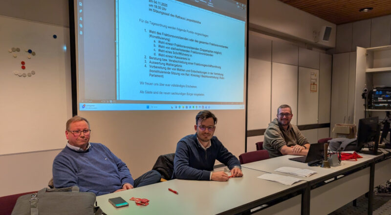 Thomas Jahn (von links), Joris Blöbaum und Nils Schotte bilden den Vorstand der SPD-Fraktion im Gemeinderat. Foto: SPD