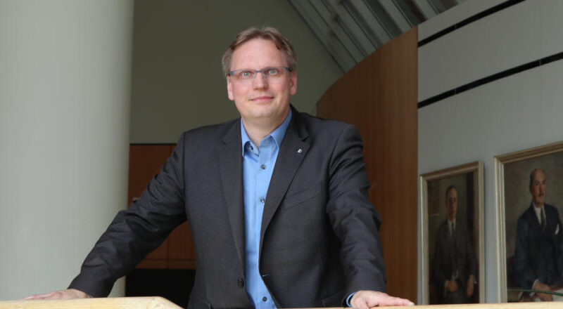 Der lippische LandtagsabgeordneterDennis Mälzer ist Mitglied im Kulturausschuss des Landes. Foto: Privat