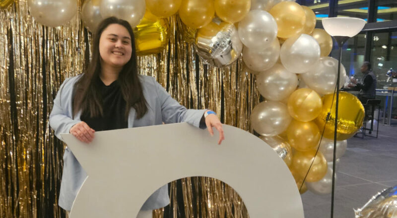 Masterstudentin Jasmin Schockenbaum wurde von der internationalen Bildungs- und Technologieplattform OEB Global in die „30 Under 30“-Liste gewählt. Foto: TH OWL