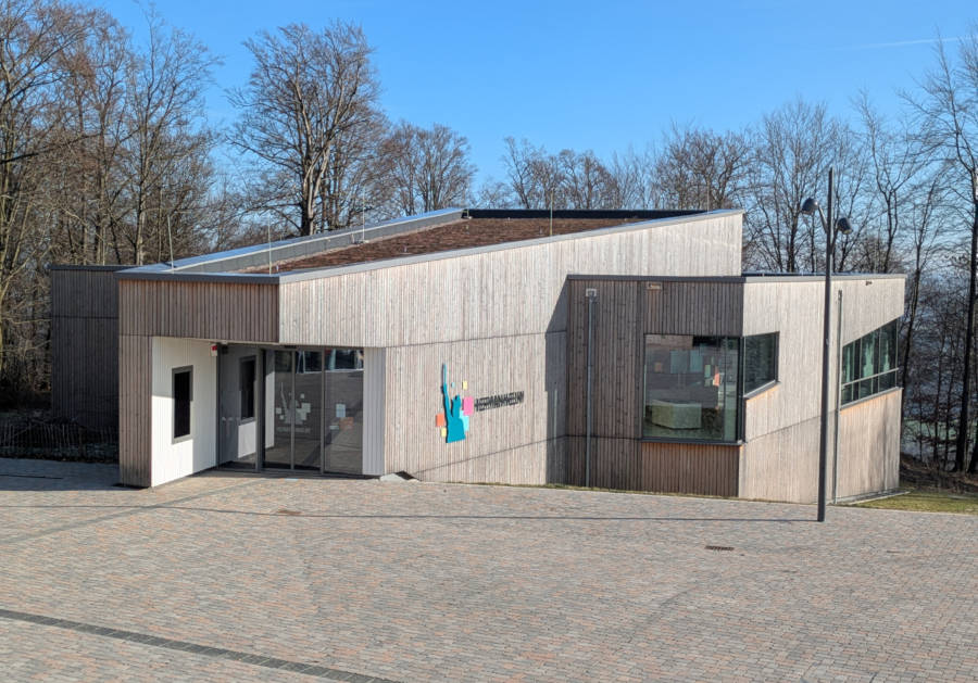 Das Hermanneum mit geschlossenen Türen Foto:LVL