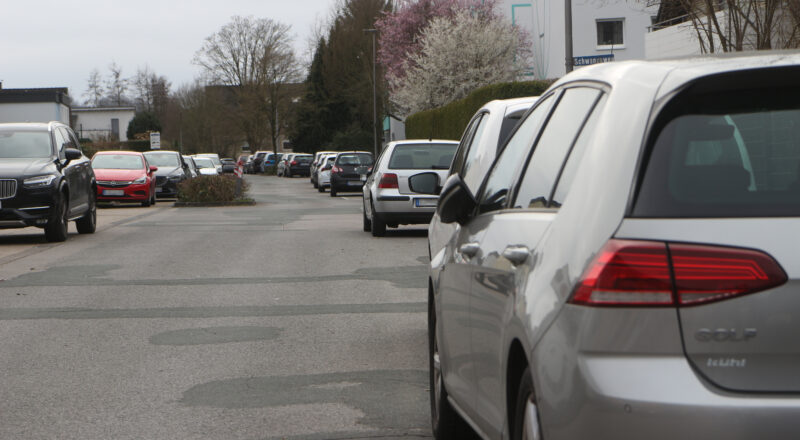 Ruhender Verkehr in Leopoldshöhe. Ftoto: Thomas Dohna