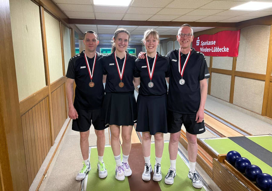 Nils Hartnack, Josephine Lammert, Nora Rüsenberg und Stephan Rüsenberg (von links). Foto: Privat