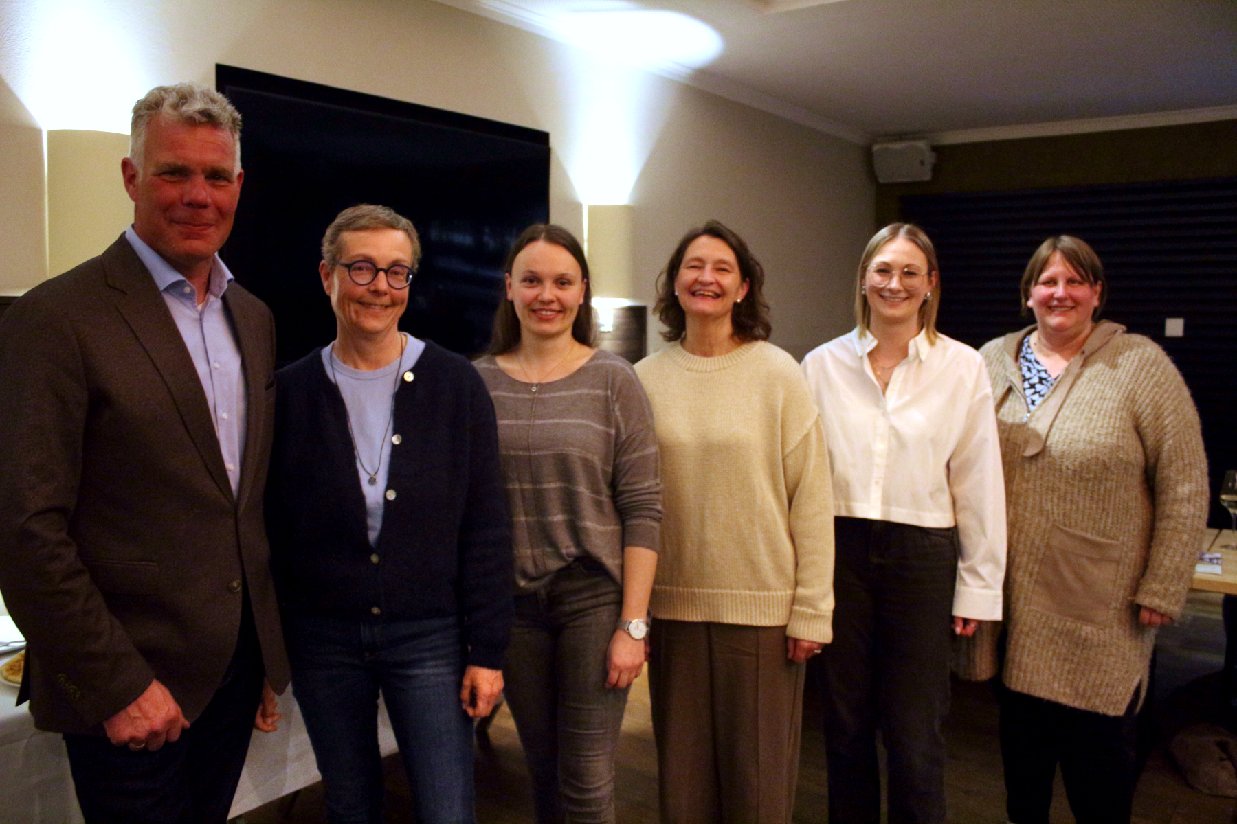 Jobst Friedrichsmeier, Dagmar Schoknecht, Lisa Kornfeld, Gundel Hassenewert, Laura Majewski und Frauke Hellenbrand sind die neu oder wiedergewählten Vorstandsmitglieder des Vereins. Foto: Thomas Dohna