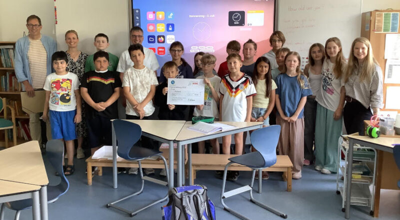 Die Kinder der Klasse 4a freuen sich über ihren Erfolg beim Stadtradeln. Foto: Privat