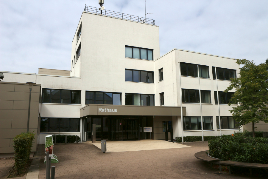 Das Leopoldshöher Rathaus. Foto: Thomas Dohna