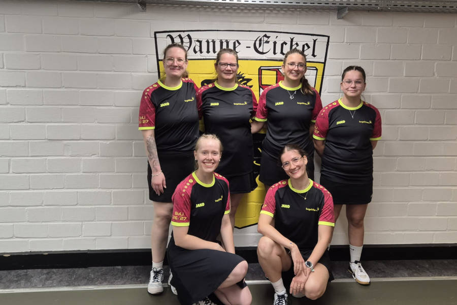 Die 1. Damenmannschaft mit (von hinten links) Christina Rähse, Madeleine Wichert, Paula Kurzius, Lilly Lemke, Nora Rüsenberg und Jana Lammert. Foto: Privat