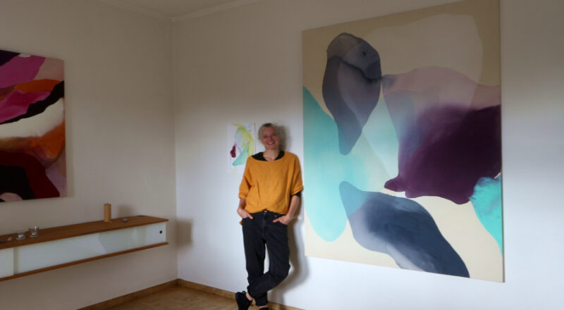 Mandy Göhler arbeitet gern mit großen Formaten. Foto: Thomas Dohna